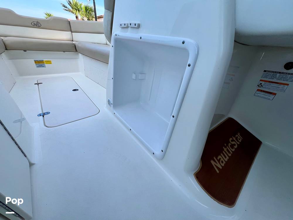 Slide: The Image of NauticStar 243 DC 2017 - 15508736