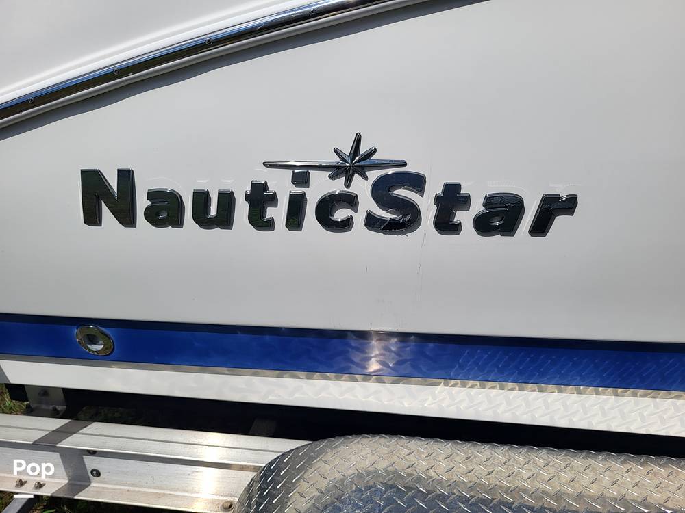 Slide: The Image of NauticStar 243 DC 2017 - 15731388