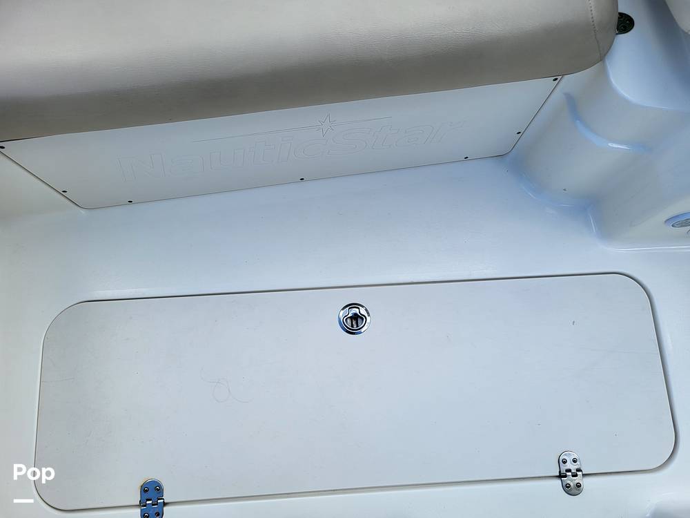 Slide: The Image of NauticStar 243 DC 2017 - 15731451