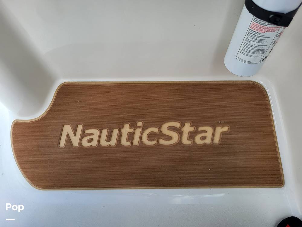 Slide: The Image of NauticStar 243 DC 2017 - 15731533
