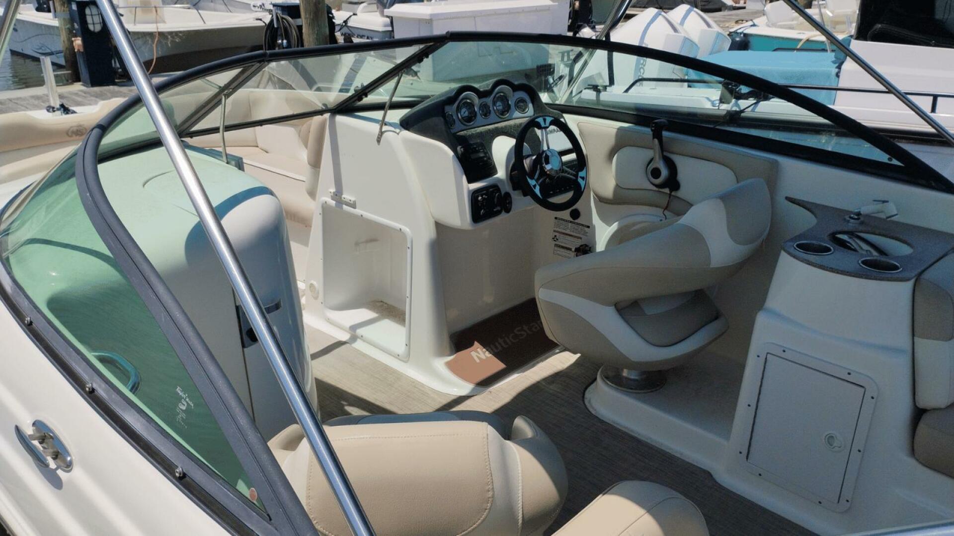 Slide: The Image of NauticStar 243 DC 2017 - 5352744