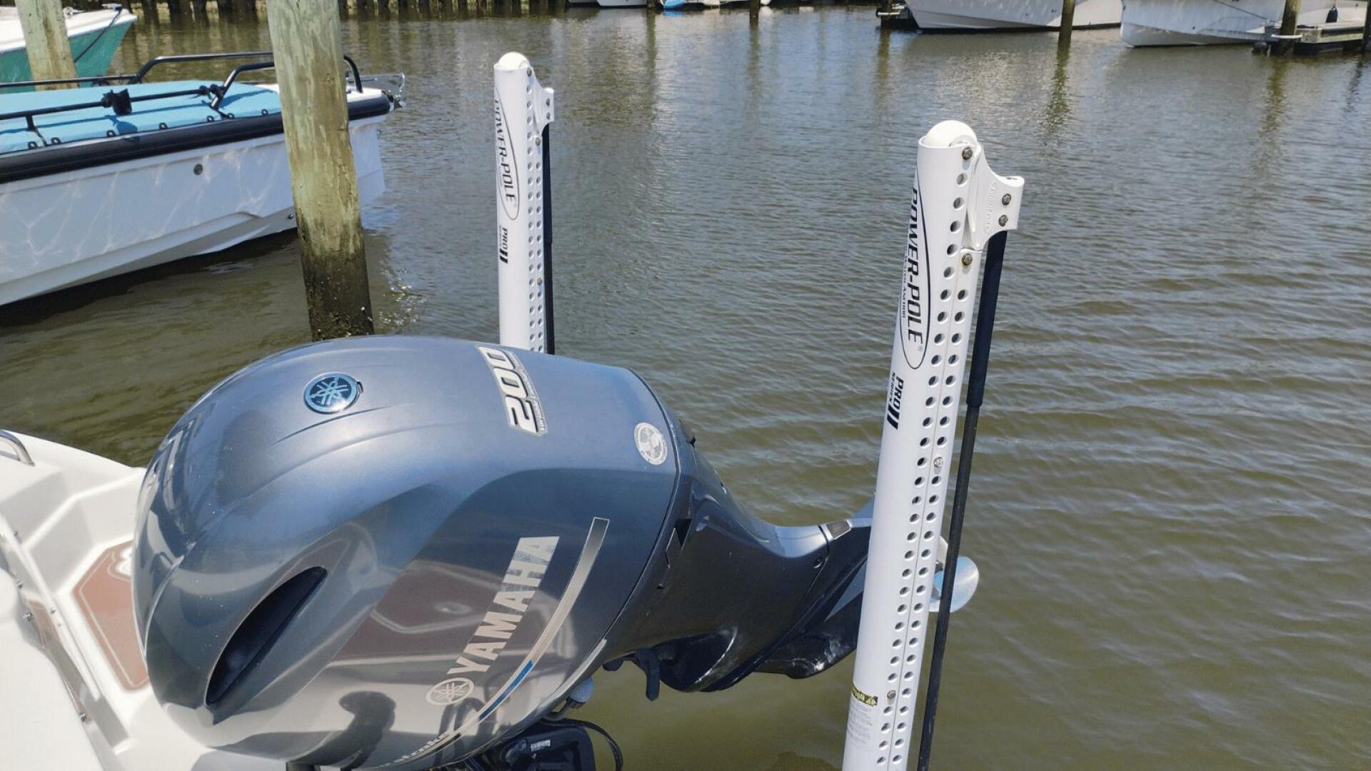 Slide: The Image of NauticStar 243 DC 2017 - 5352750