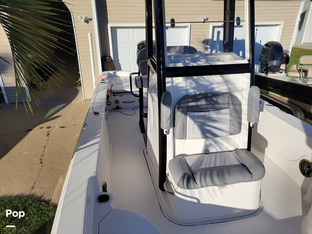 Slide: The Image of Cooler Seat W/backrest - 14970965