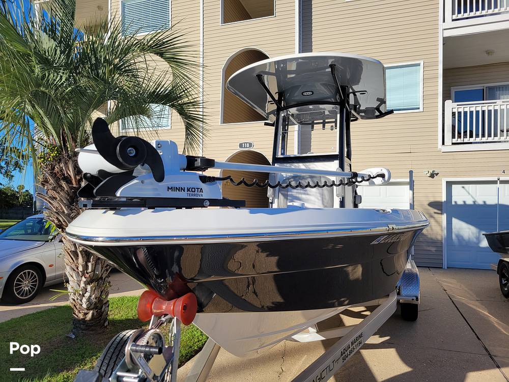 Slide: The Image of NauticStar 249 XTS 2022 - 14970777