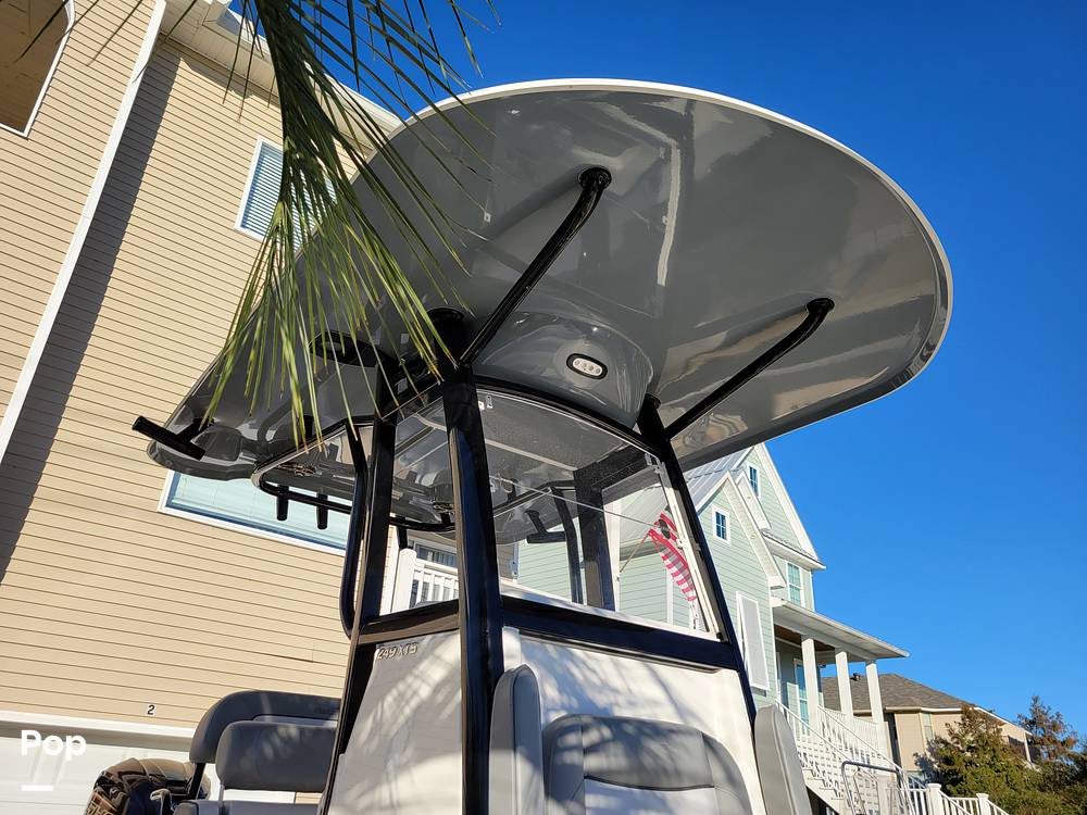 Slide: The Image of NauticStar 249 XTS 2022 - 14970767