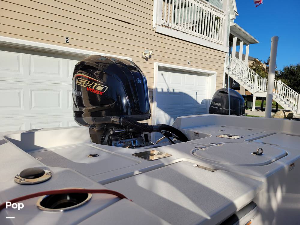 Slide: The Image of NauticStar 249 XTS 2022 - 14970845