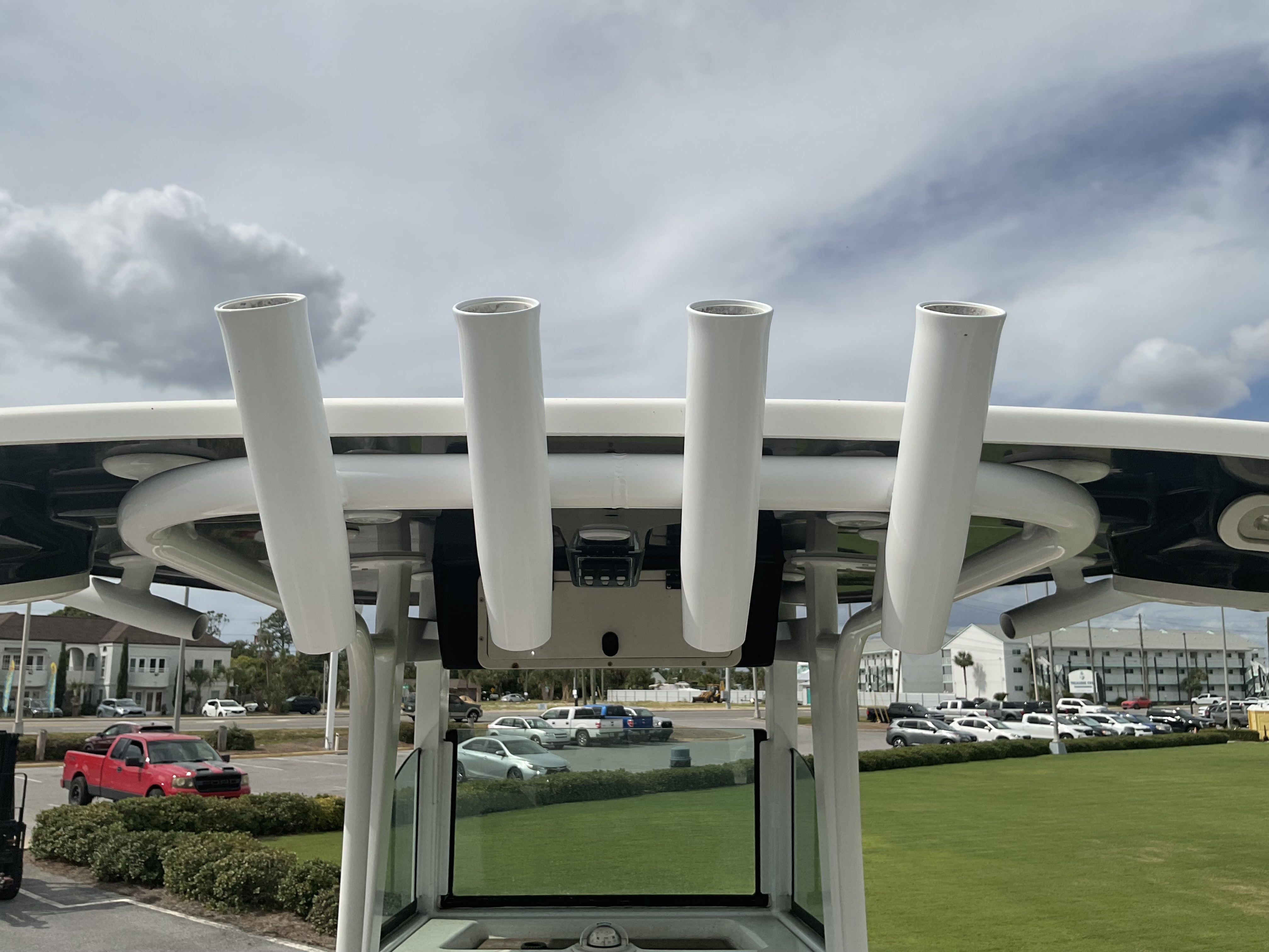 Slide: The Image of NauticStar 251 Hybrid 2019 - 13