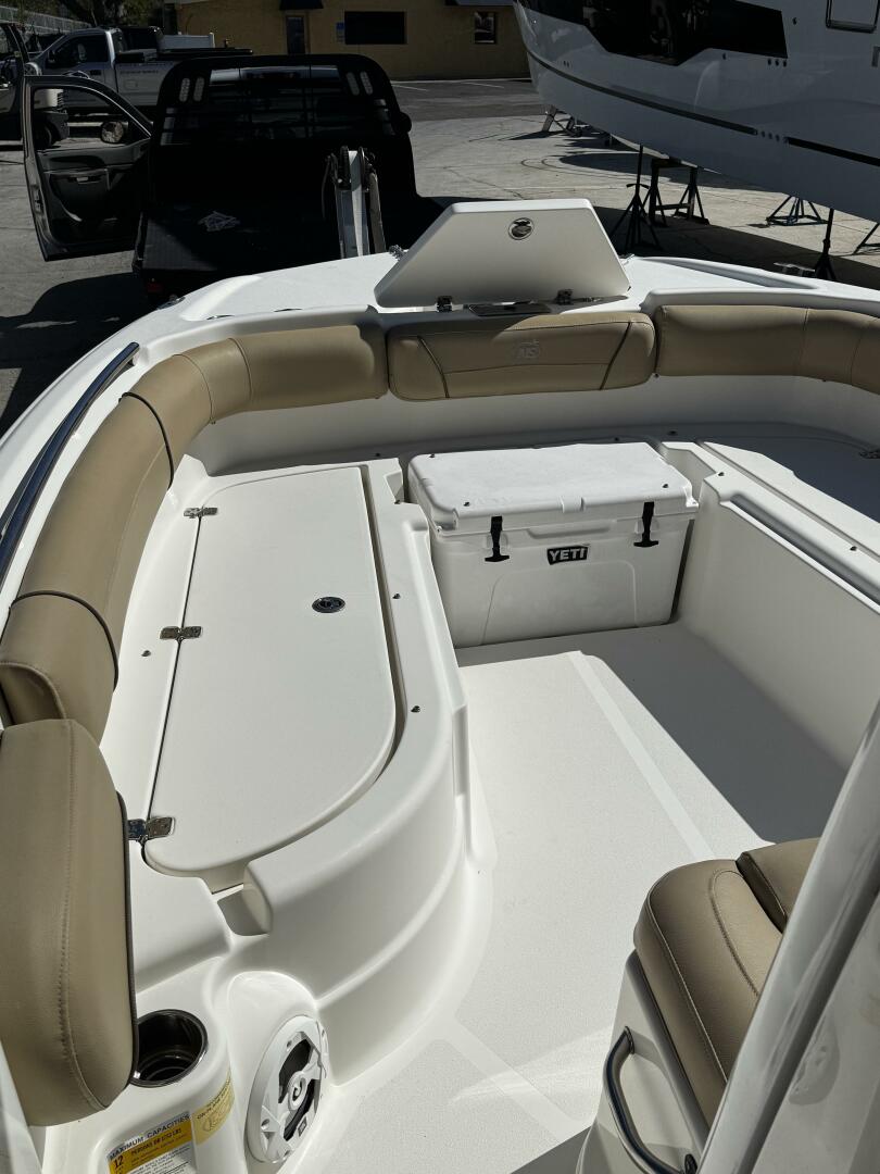 Slide: The Image of NauticStar 251 Hybrid 2019 - 4789016