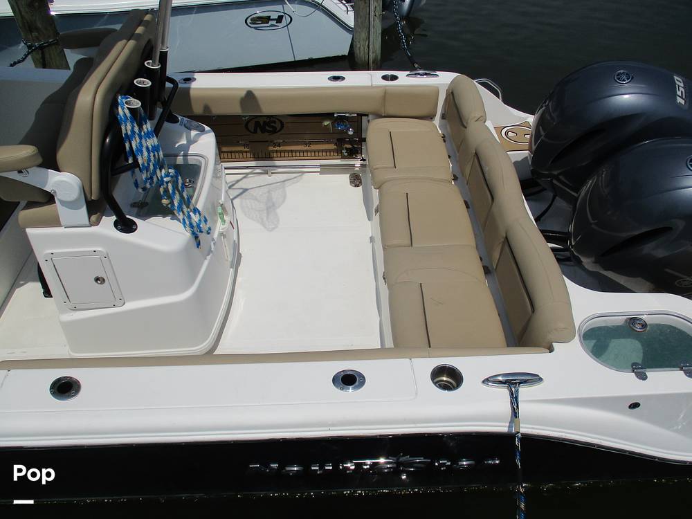 Slide: The Image of NauticStar 2602 Legacy 2020 - 15725611