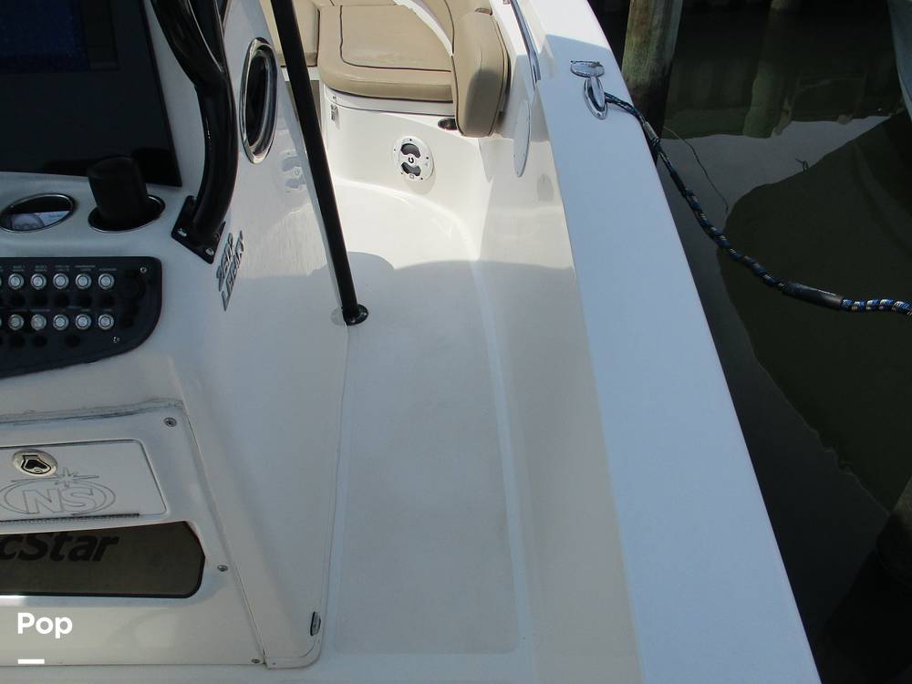 Slide: The Image of NauticStar 2602 Legacy 2020 - 15725673