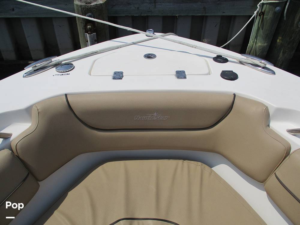 Slide: The Image of NauticStar 2602 Legacy 2020 - 15725691