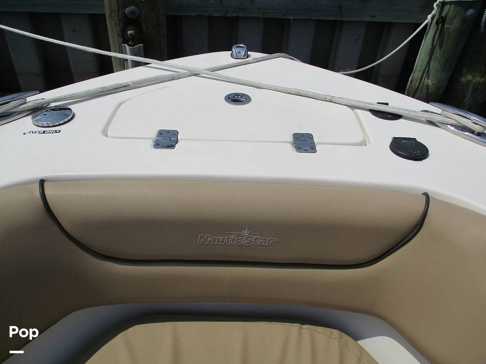 Slide: The Image of NauticStar 2602 Legacy 2020 - 15725693