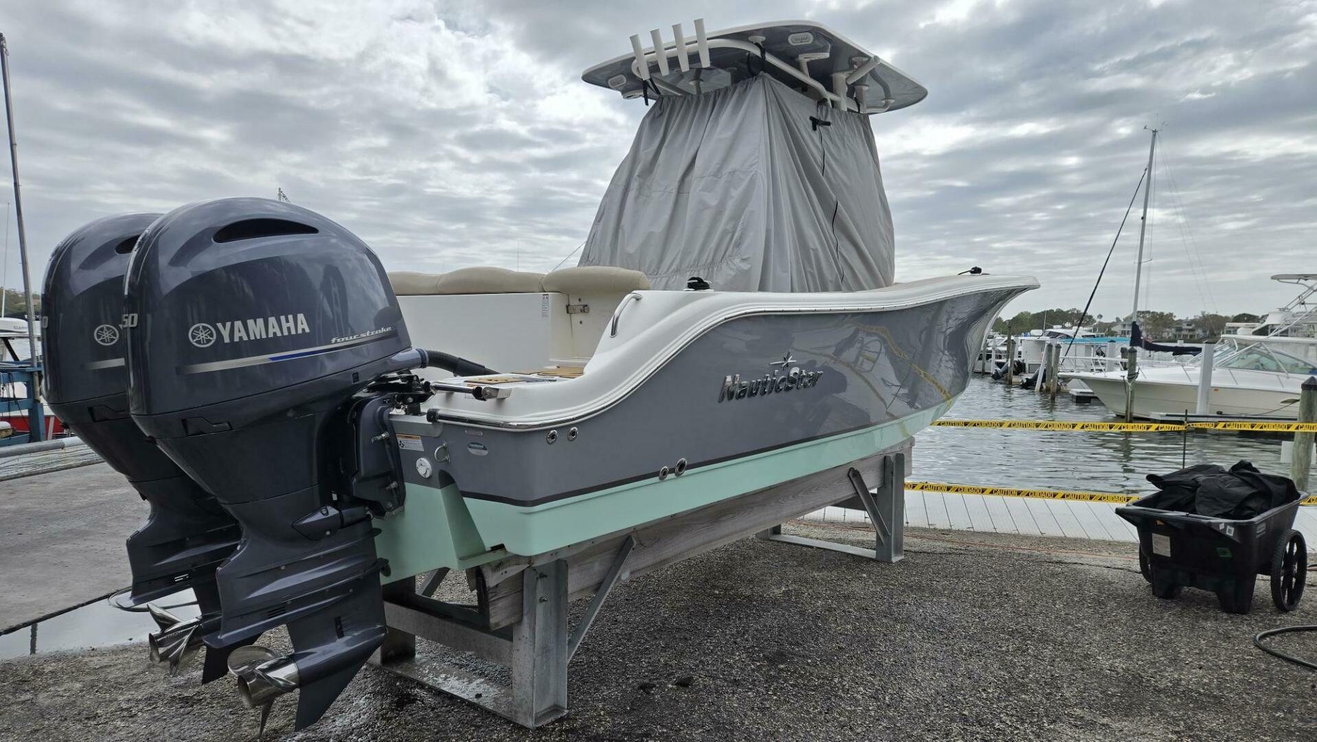 Slide: The Image of NauticStar 2602 Legacy 2021 - 5100191