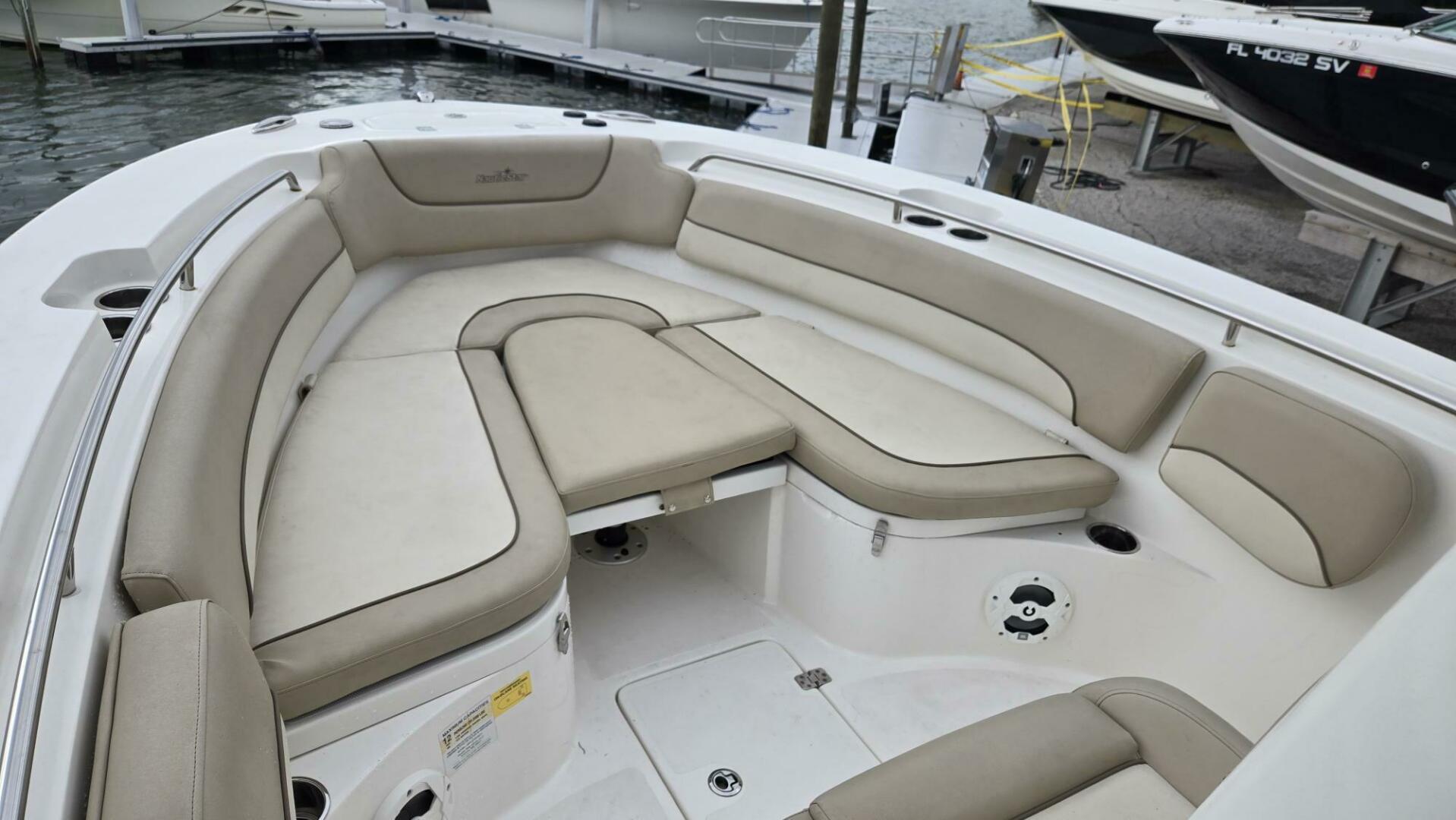 Slide: The Image of NauticStar 2602 Legacy 2021 - 5100205