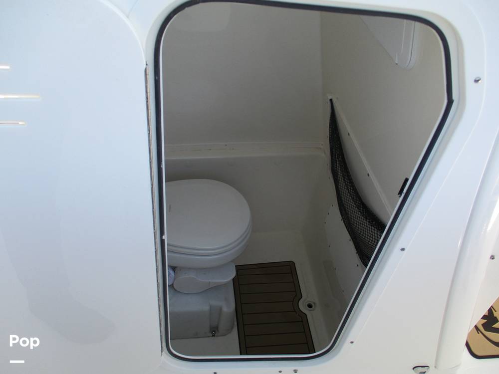 Slide: The Image of NauticStar 28SX 2020 - 15402801