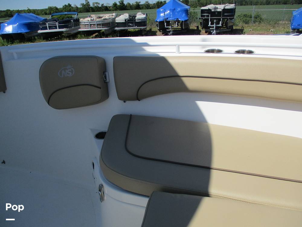 Slide: The Image of NauticStar 28SX 2020 - 15402892
