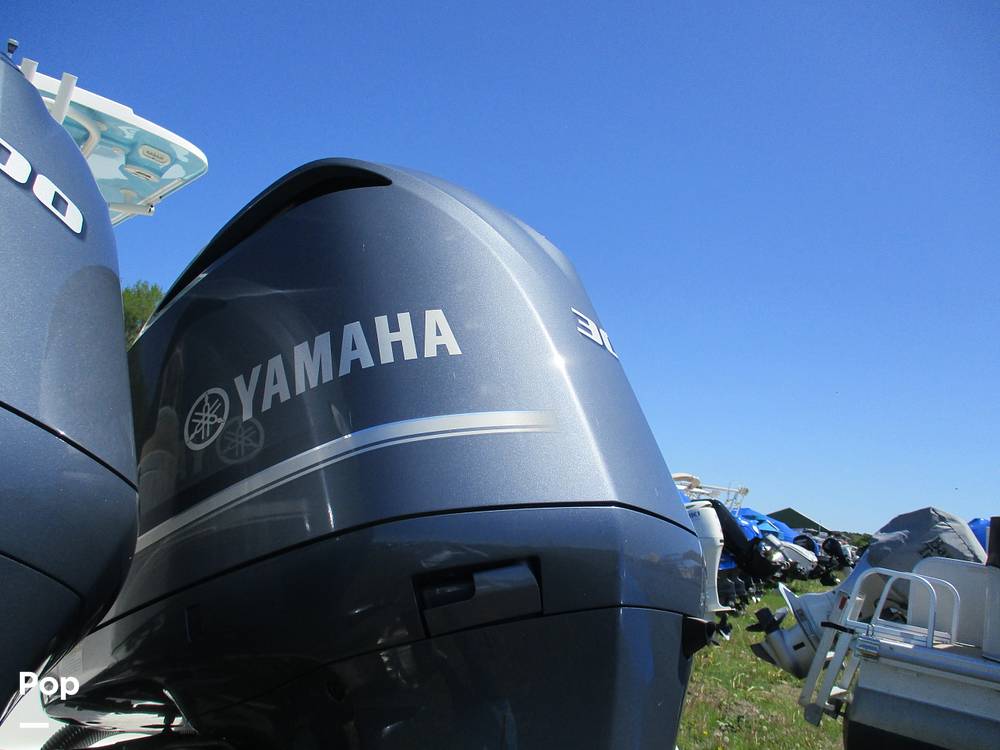 Slide: The Image of STARBOARD SIDE ENGINE - 15402539