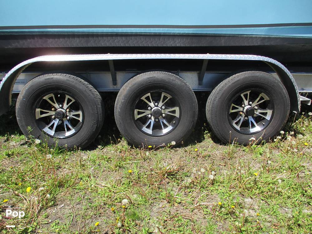 Slide: The Image of NauticStar 28SX 2020 - 15402550