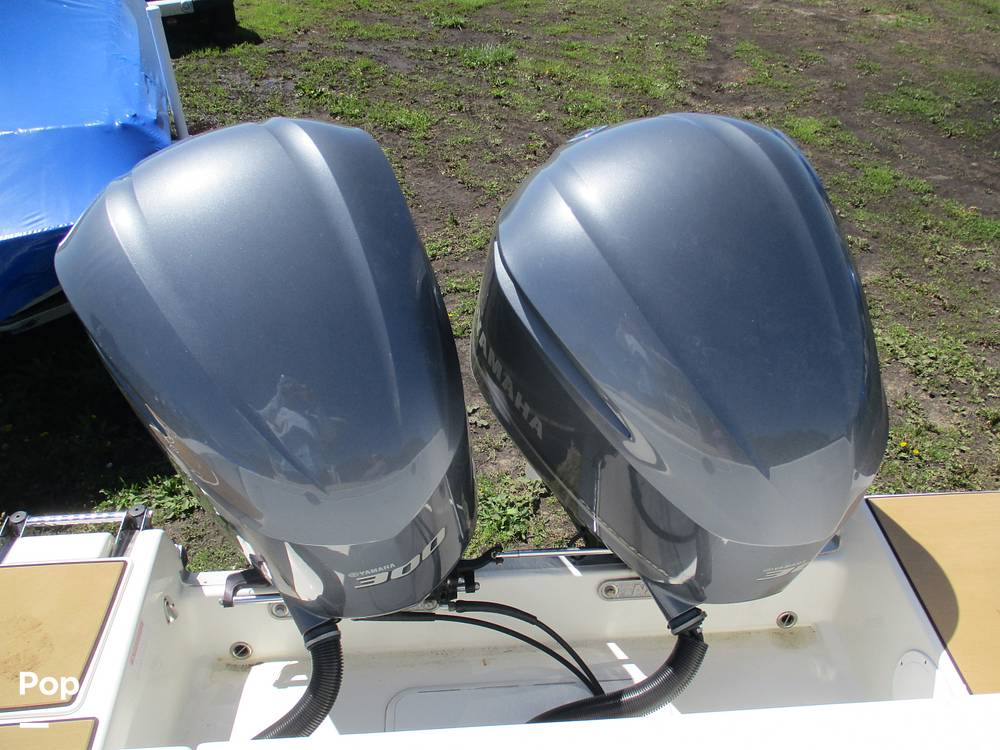 Slide: The Image of NauticStar 28SX 2020 - 15402556