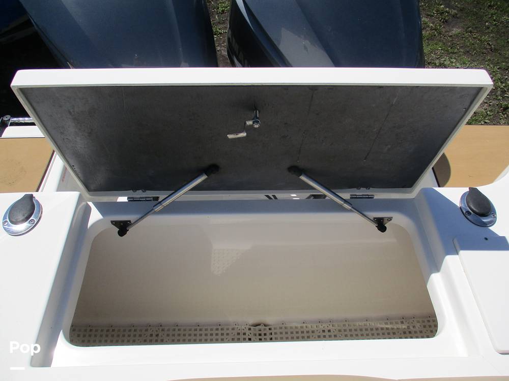 Slide: The Image of NauticStar 28SX 2020 - 15402561