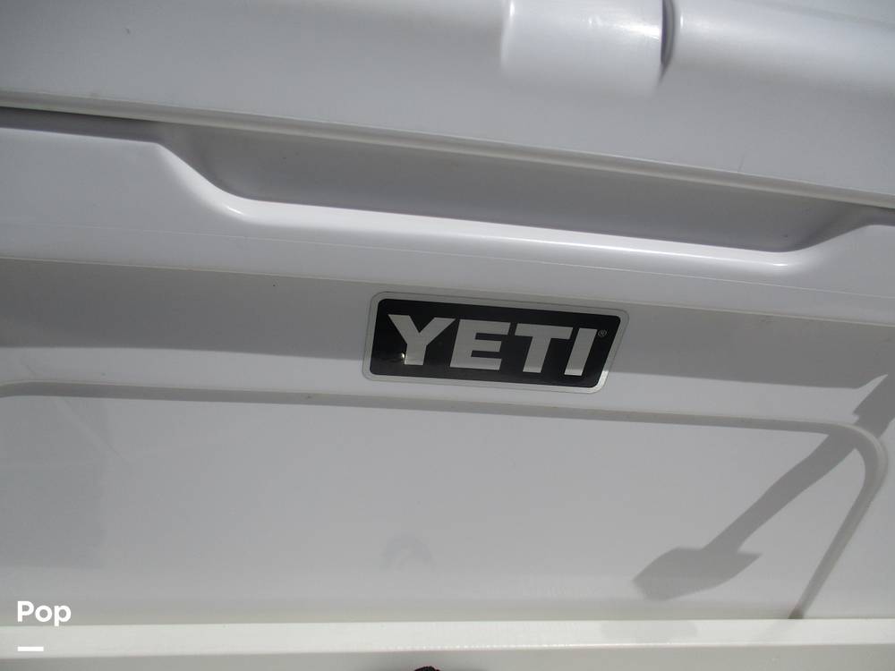 Slide: The Image of NauticStar 28SX 2020 - 15402575