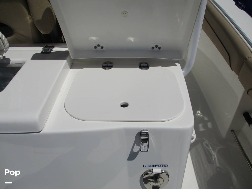 Slide: The Image of NauticStar 28SX 2020 - 15402586