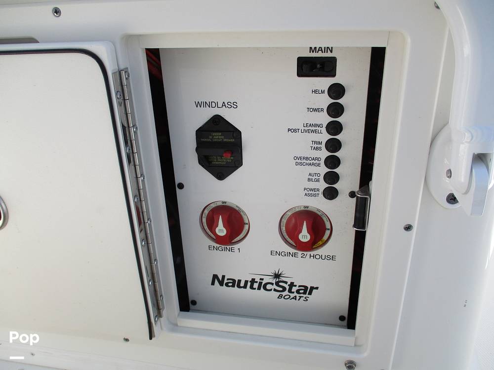Slide: The Image of NauticStar 28SX 2020 - 15402775