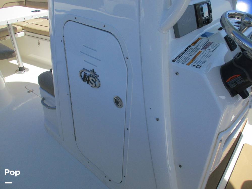 Slide: The Image of NauticStar 28SX 2020 - 15402798