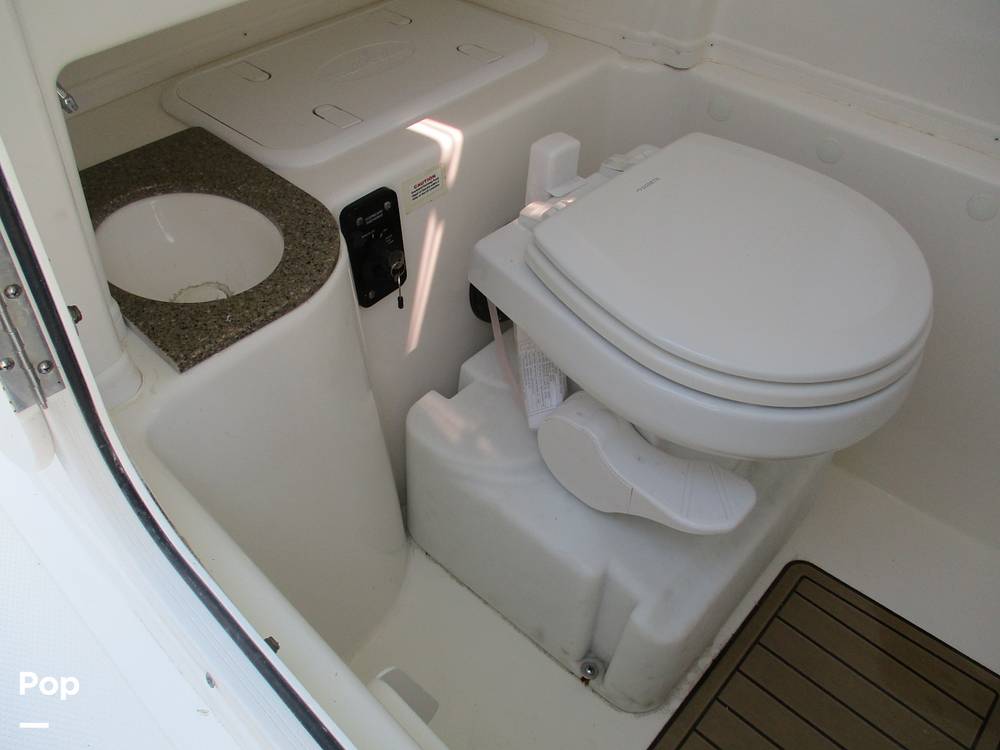 Slide: The Image of NauticStar 28SX 2020 - 15402804