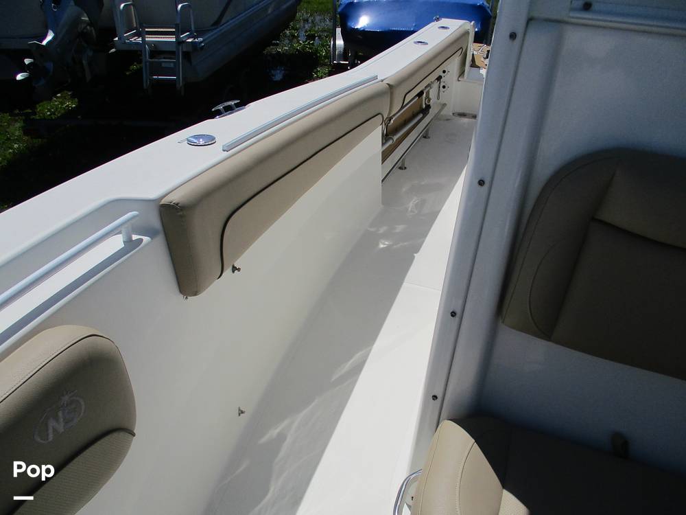 Slide: The Image of NauticStar 28SX 2020 - 15402911