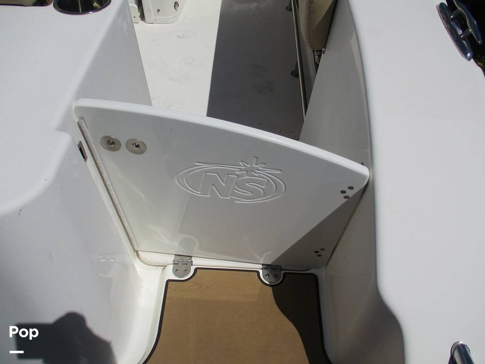 Slide: The Image of NauticStar 28SX 2020 - 15402554