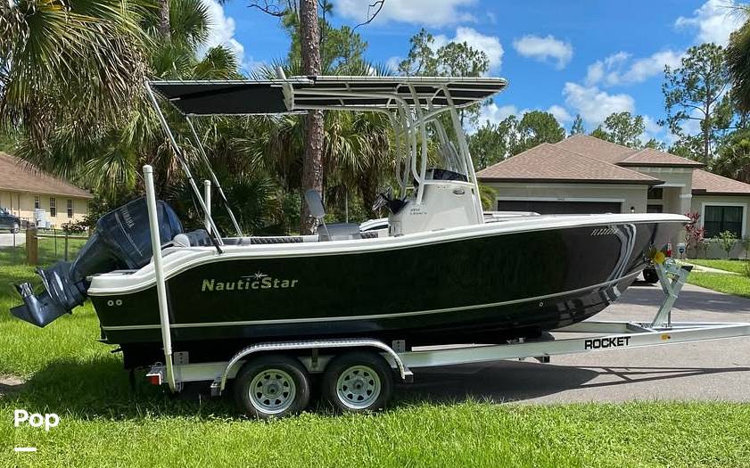 Slide: The Image of NauticStar Legacy 2102 2015 - 15612206