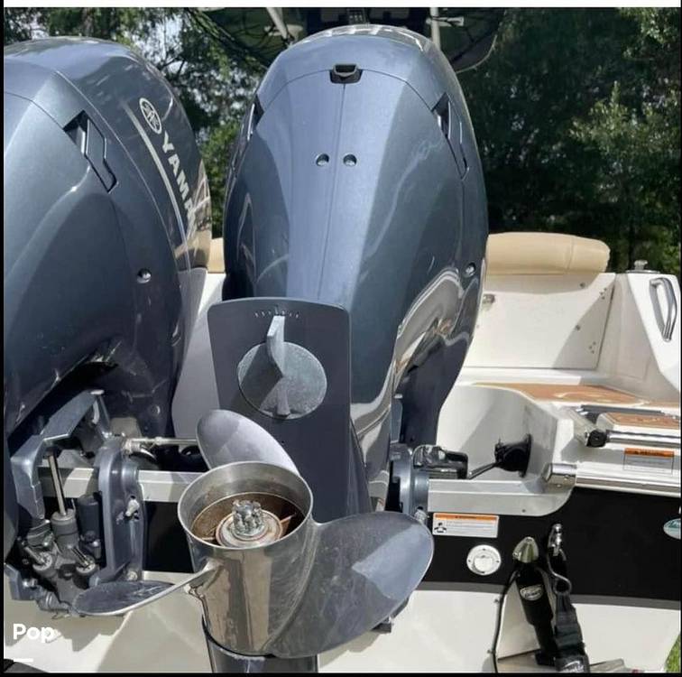 Slide: The Image of NauticStar Legacy 2602 2019 - 11940618