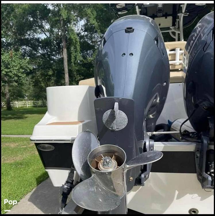 Slide: The Image of NauticStar Legacy 2602 2019 - 11940623