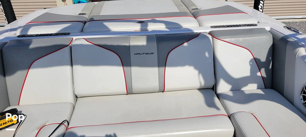 Slide: The Image of Nautique 210 Team Edition 2010 - 15239070
