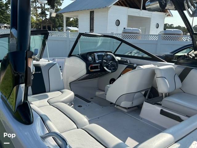 Slide: The Image of Nautique 210 Team Edition 2011 - 14640784