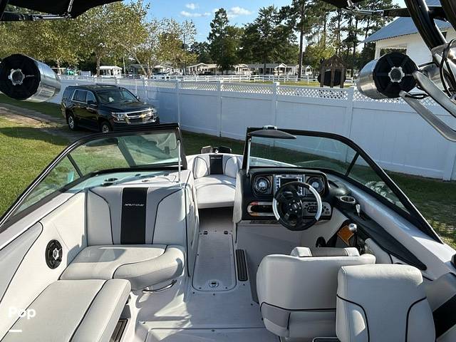Slide: The Image of Nautique 210 Team Edition 2011 - 14640777