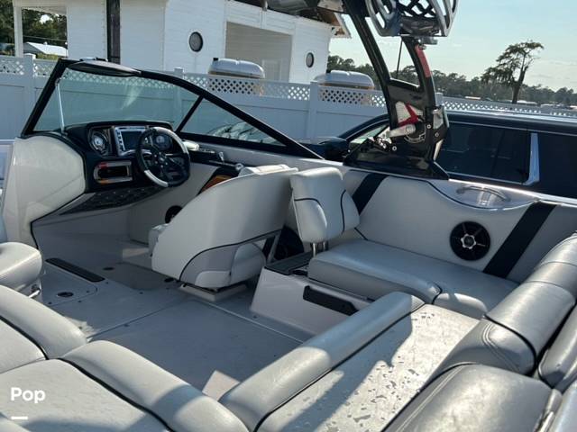 Slide: The Image of Nautique 210 Team Edition 2011 - 14640866