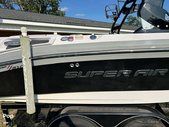 Slide: The Image of Nautique 210 Team Edition 2011 - 14640889