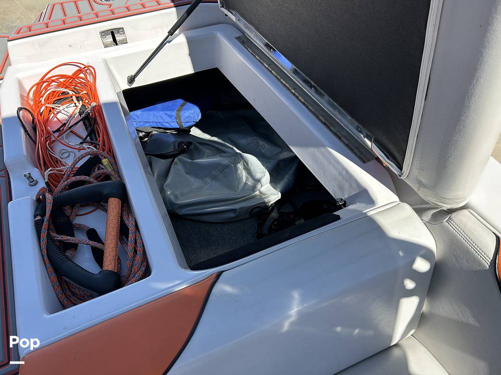 Slide: The Image of Nautique 230 TE 2010 - 14763103