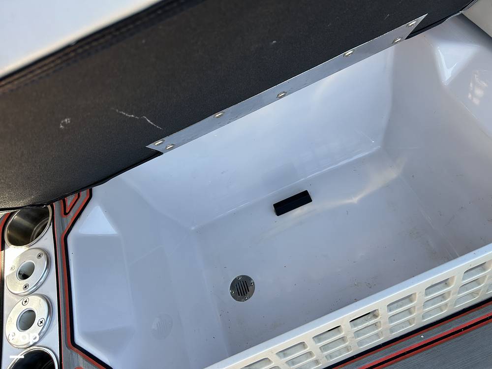 Slide: The Image of Nautique 230 TE 2010 - 14763096