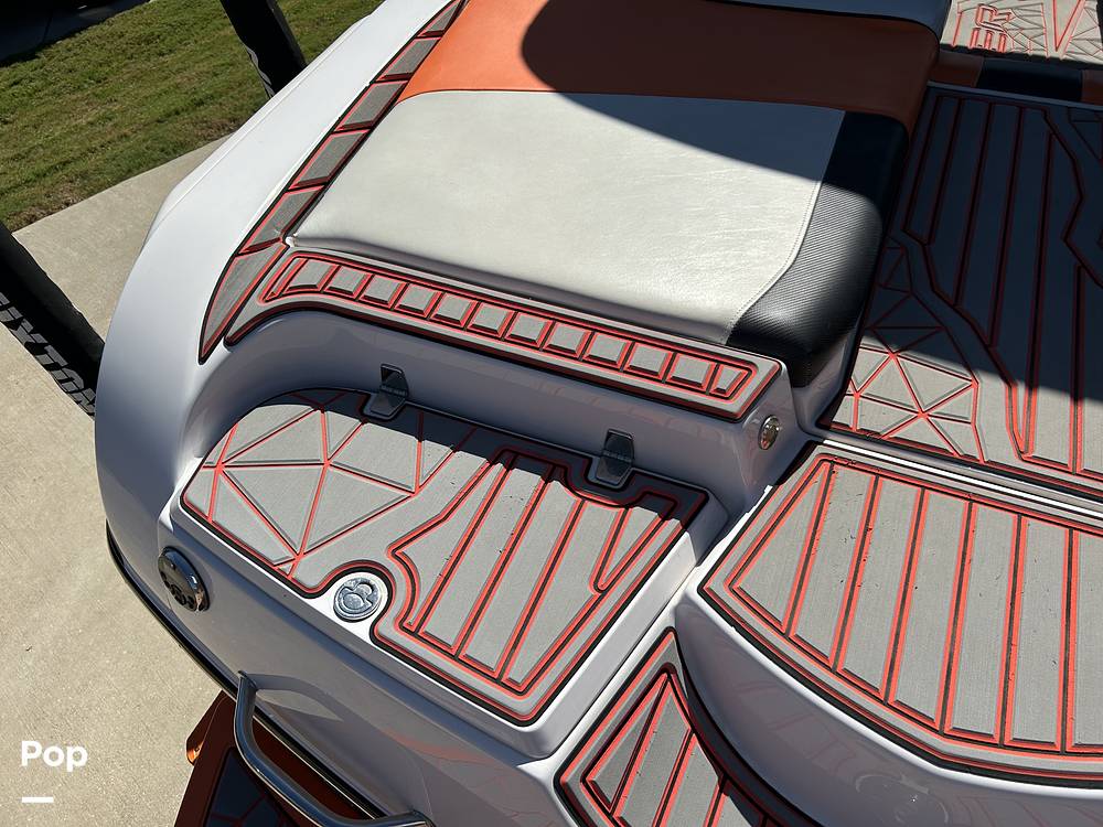 Slide: The Image of Nautique 230 TE 2010 - 14763045
