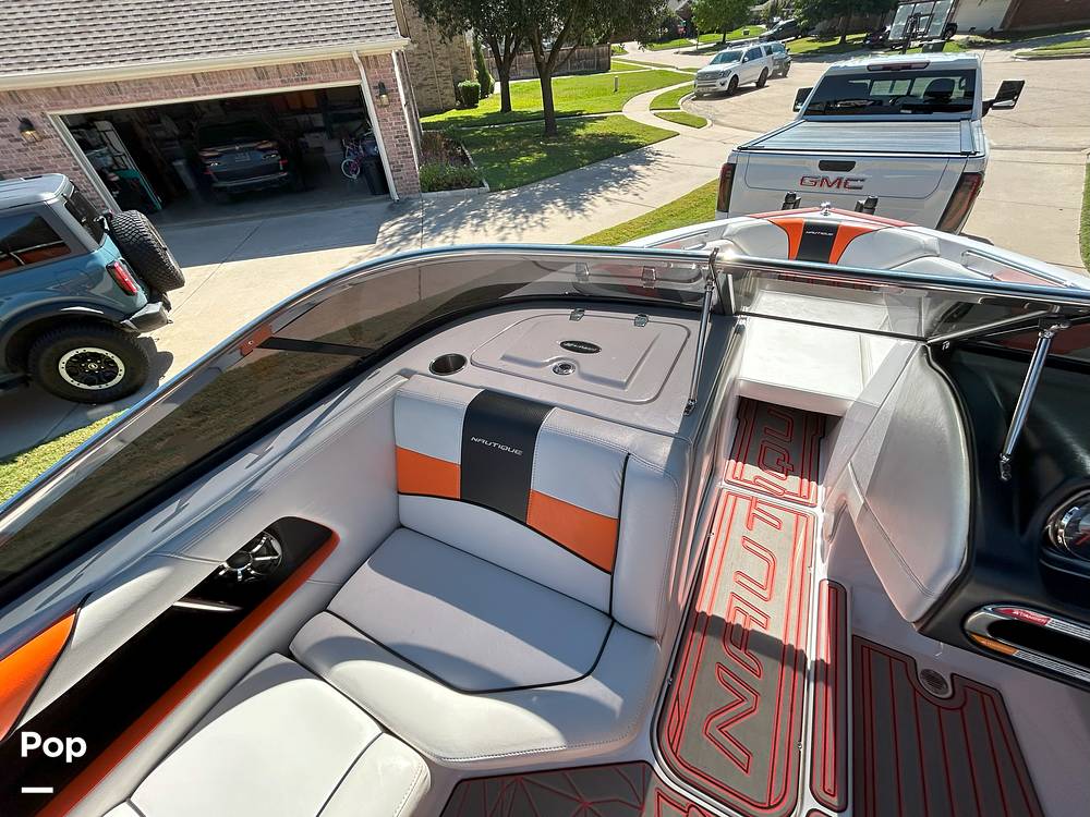 Slide: The Image of Nautique 230 TE 2010 - 14763061