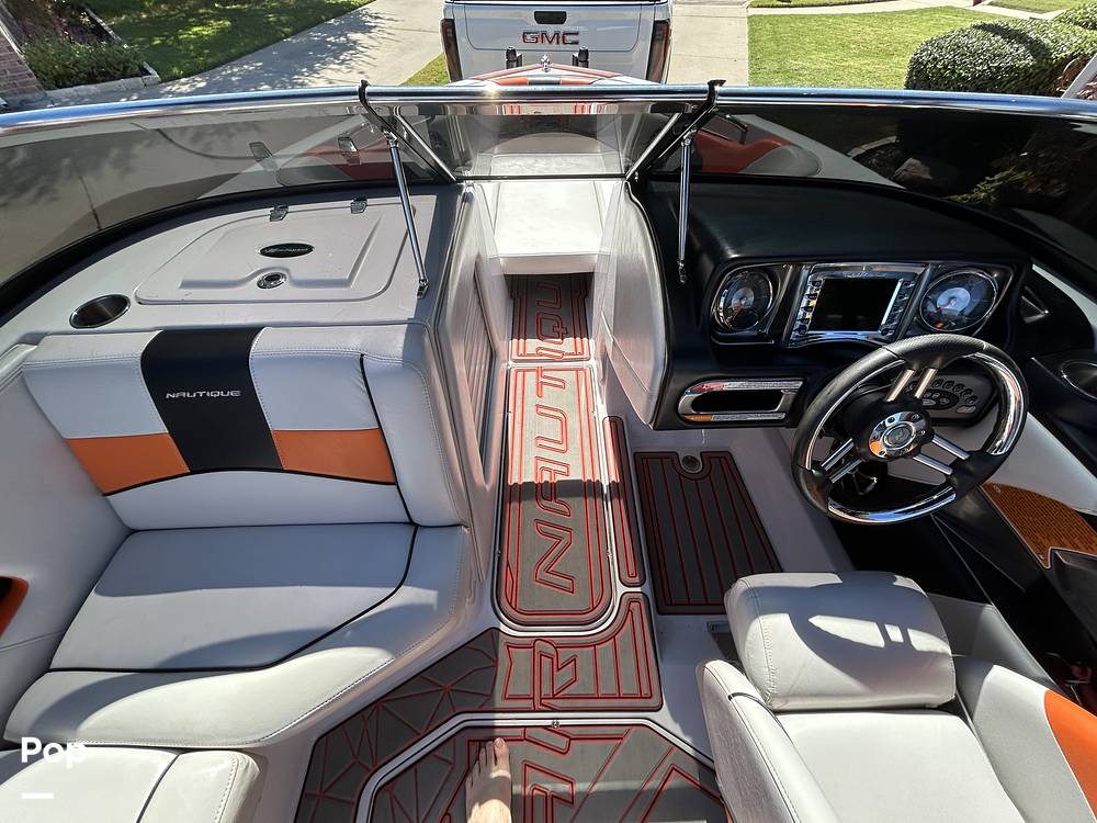 Slide: The Image of Nautique 230 TE 2010 - 14763062