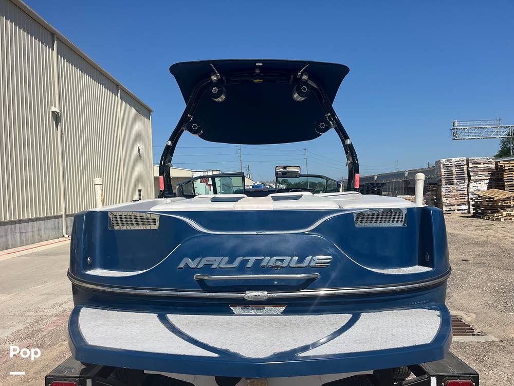 Slide: The Image of Nautique Air Nautique 216 2009 - 15334277