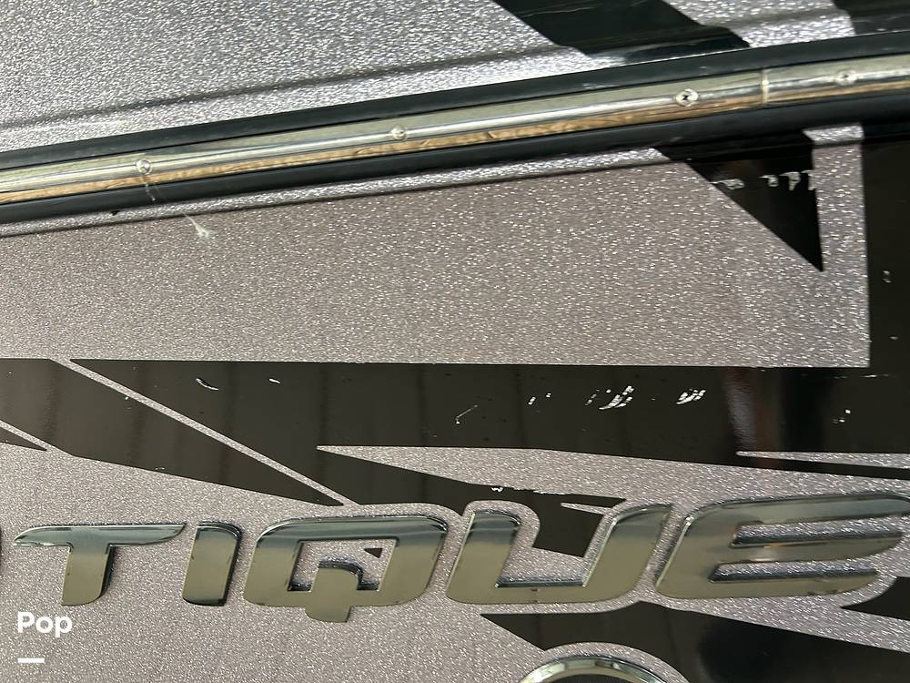 Slide: The Image of Brand Logo - 14667670