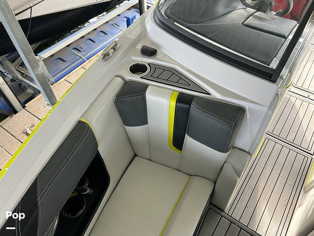 Slide: The Image of Bow Seating - 14667676