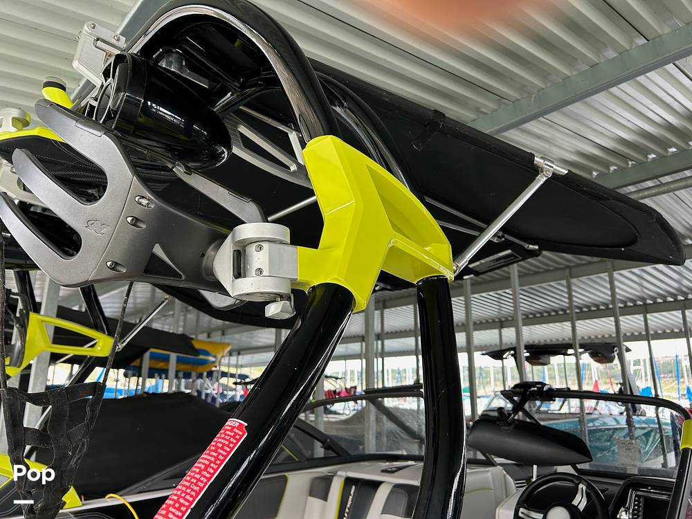 Slide: The Image of Wakeboard Rack - 14667681