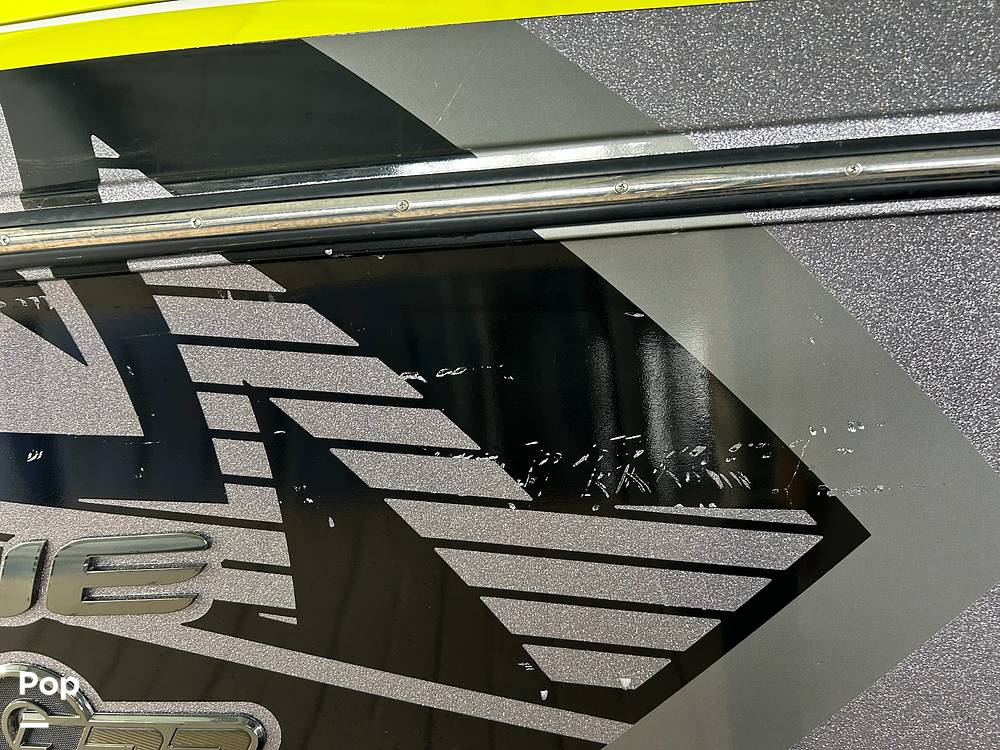Slide: The Image of Rub Rails - 14667622