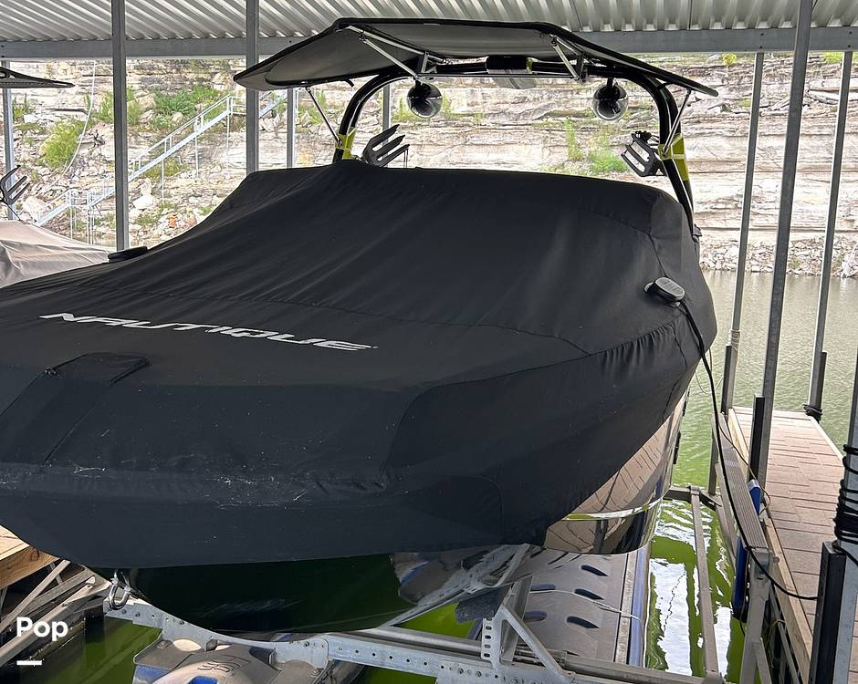 Slide: The Image of Cover - Full Boat - 14667559
